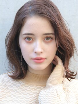 ロンドアベニール 北千住(Lond avenir) 韓国風ミディアム　ペールベージュ　西田大樹