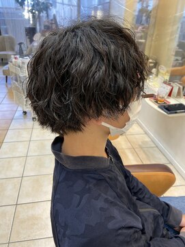 クオリス 上板橋店(QUALIS) メンズ重ためマッシュパーマスタイル【ツイストスパイラル】