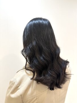 ラウレア(LAULEA) デジタルパーマ/コテ巻き風パーマ/艶パーマ/王道パーマ/パーマ