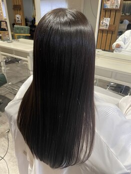 ヘアースタジオ ベッロ(HAIR STUDIO BELLO)の写真/あなたの髪に合わせた施術で気になる悩みを解決！【BELLO】が扱いやすい理想のスタイリングに導きます◎