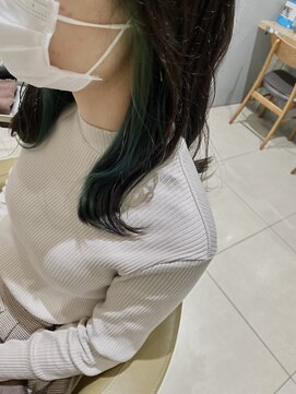 アース 高円寺店(HAIR & MAKE EARTH) インナーグリーン!