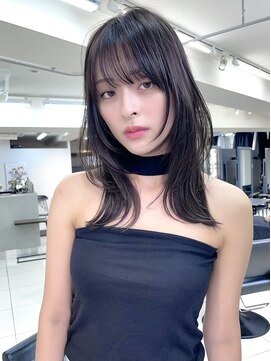 ヴェイン 渋谷(vain) くびレイヤー前髪エモージュ小顔レイヤーカットグレーベージュ