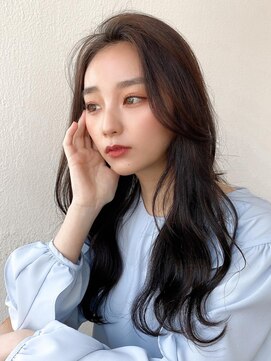 ラルユー 金山(LallYou) 黒髪/グレーベージュ/レイヤーロング/前髪パーマ