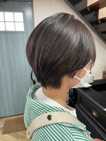 ブルーベイ(BLUE BAY) 髪質改善 ショートボブ インナーカラー 韓国風 前髪カット 小顔