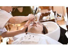 平々凡々の雰囲気（理容室ならではのシェービングメニューがございます。）