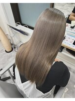 アチェロ(Acero.) グレージュ