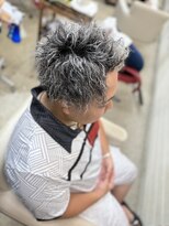 ロジーリリーヘアーズ(Rosy Lily hair's)&nbsp;ホワイトツイスパヘアー