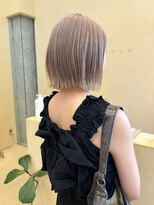スニュウ(snuw)&nbsp;似合わせカットボブ小顔カットミルクティグレージュ