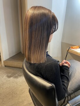 リコモ 上野御徒町(LikkleMore) ワンブリーチグレージュ