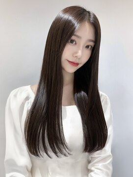 シェノン フェム 名古屋 名駅店(CHAINON×FeM#) もっと美しい髪を目指す方に/名古屋/髪質改善/レイヤーカット