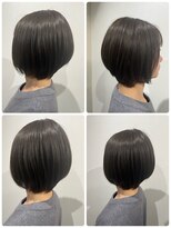 グルグル 新小岩店(GULGUL) グレーアッシュでクールな艶感のある前下がりスタイル