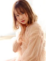 シロフイケブクロ(shirof ikebukuro) アッシュベージュ×ワンカールボブ