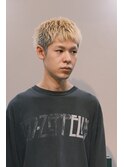 メンズスパイキーショート 金髪 ハイトーン ブリーチ 大阪美容室