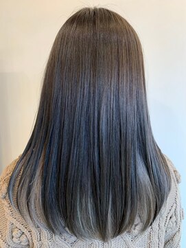 シーズヘア南口店 髪質改善でゆる巻きスタイル