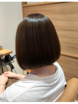 スーリール 箱崎店(Sourire) カーキブラウン