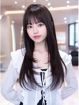 イオ 本厚木(io) 20代30代くびれ顔周りレイヤーカット/美髪質改善/縮毛矯正