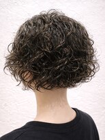 フッタ(Futta)&nbsp;新宿ニュアンススパイラルパーマ×メンズショート
