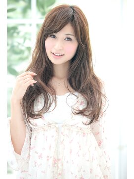 ビアッシュ(Biasshu) ナチュラル＆フェミニン　スタイル