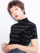 ミーティア バイ クアトロ(Meteor By QUATRO) 大人ベリーショート