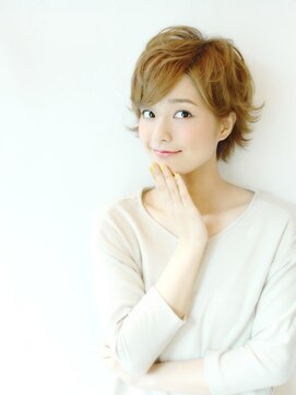 クラルス(Clarus) 大人可愛いフレンチショート☆【中山】