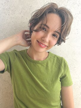 ルーク 立川(LUK) Lien☆ナチュラルベージュ×センター分けニュアンスショート