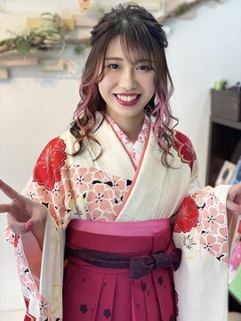ヘアセットサロンエッジ(Edge) 卒業式ハーフアップ