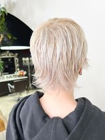 オブヘアーギンザ(Of HAIR GINZA)&nbsp;抜きっぱなしハイトーンショート