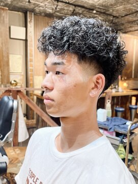 エルエー 大津店(L.A) テーパースキンフェード ハードツイストスパイラル