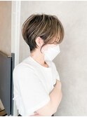 ことりベージュハイライトショート