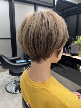 ハルキミナト ジャパン トウキョウ(HARUKI MINATO japan TOKYO) 小顔ショート