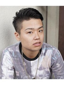 スーリール 和白店(Sourire) サイドパートスパイキーフェード