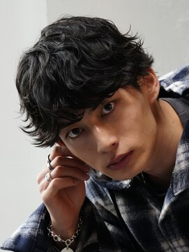 クレス 武蔵浦和店 波巻きスパイラルパーマツーブロックメンズパーマ