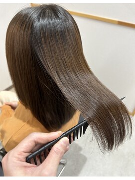 バルダーナヘアー(Bardana.Hair) カット縮毛矯正トリートメント
