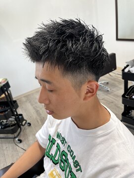 ティーアウト(T-OUT) スパイキーショート