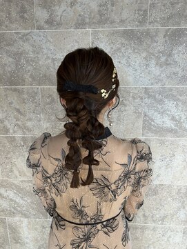 アマトウキョウ アユンチェ(AMA TOKYO×AYUNCHE) 参列ヘア