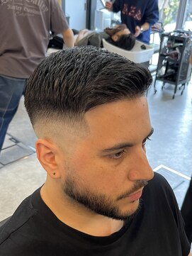 フランクス バーバー ウエストトウキョウ 吉祥寺店(FRANK’S BARBER WEST TOKYO) ミドルスキンフェードクルーカットR
