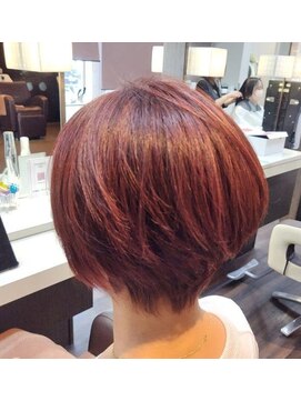 エノモト(ENOMOTO) ハンサム奥行きショート×チェリーレッド大人キレイ20代30代40代