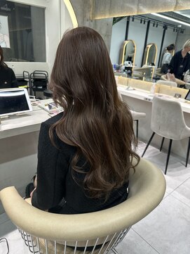 ロンドメリア 天神大名店(Lond Melia) ★縮毛矯正くびれヘア夏のヘアアレンジハイライトカラー髪質改善