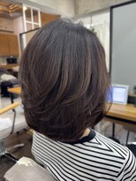カシー(Casii) ミドルミセス世代に人気のナチュラルレイヤーカット