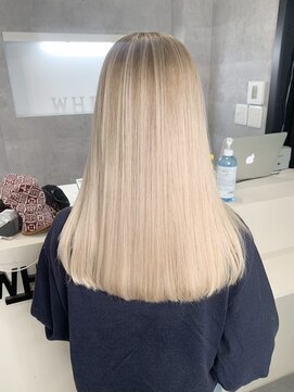 アミ(Ammi) ◆ダブルカラー/レイヤー/イルミナカラー/髪質改善/縮毛矯正