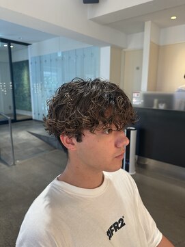 ボゥギャルソン(Beau Garcon) メンズパーマ