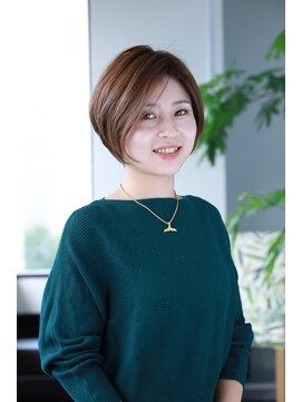 くびれショートボブ