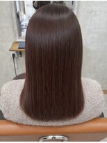 イル(iru)&nbsp;大人女子　ほんのりピンクブラウン