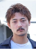 原宿ルーズショートメンズツイストスパイラルパーマ大人短髪ヘア