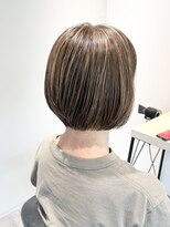 ストフ(stof)&nbsp;ショートボブ/前上がりショートボブ/ハイライト