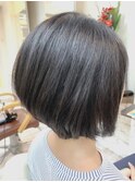 【大人女性のシルエット美】 前下がりグラデーションボブ