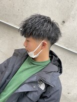 イーラ(era)&nbsp;前下がり×ツイストスパイラルパーマ×マッシュ