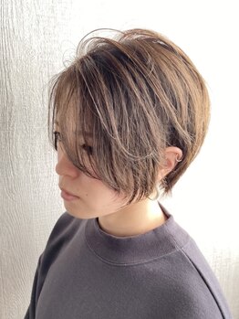 スケープス ヘアデザイン(SCAPES HAIR DESIGN)の写真/乾かすだけでまとまる扱いやすさが人気◎一人ひとりのナチュラルな魅力を引き出すスタイルをご提案！