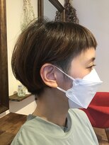 カミリー(Kamily)&nbsp;#ツーブロック女子#ショート#前髪短め