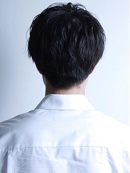 メグム(MEGUMU)の写真/仕事もプライベートも好印象に◎朝のスタイリングが簡単にキマる再現性の高いメンズスタイルはお任せ！